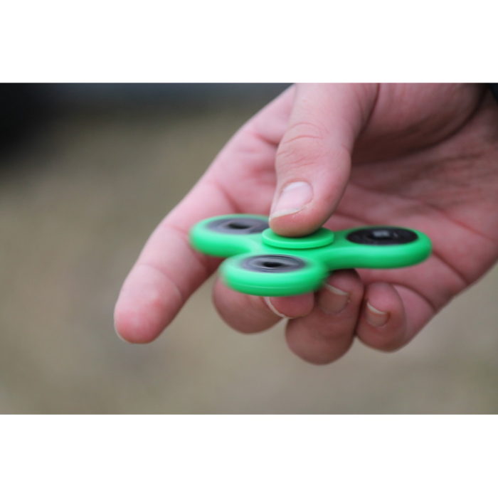 fidget spinner green